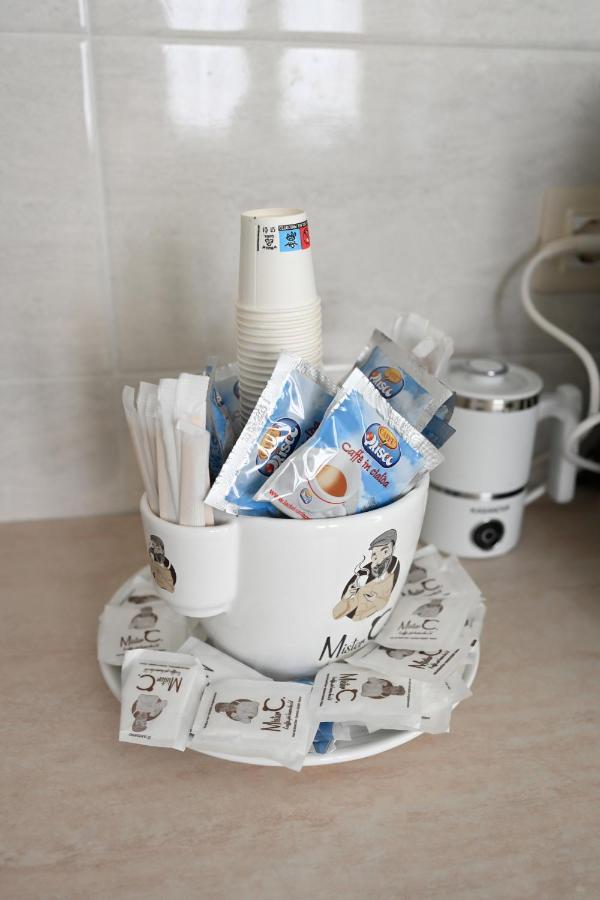 Solymar B&B Napoli Bagian luar foto