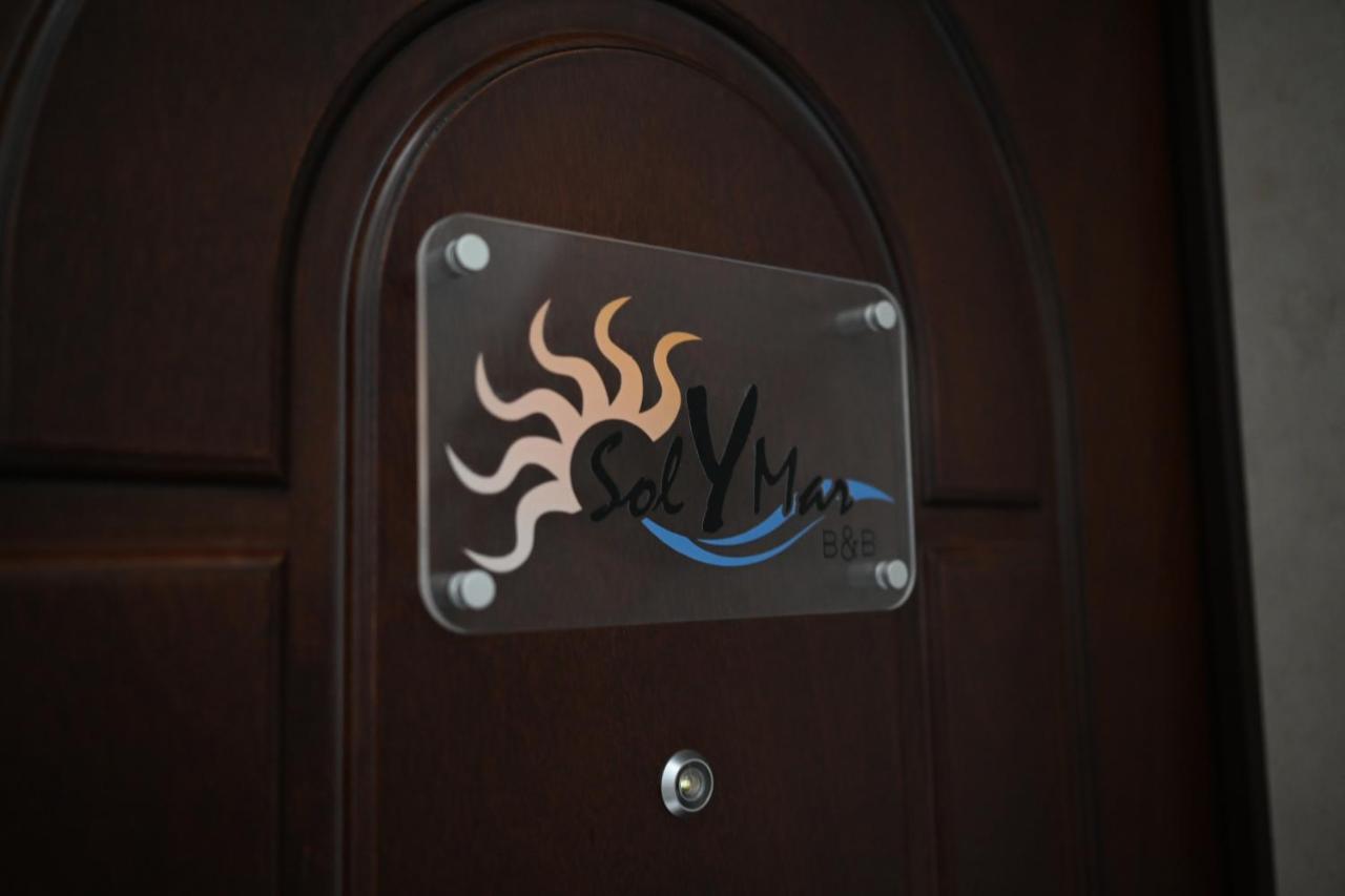Solymar B&B Napoli Bagian luar foto