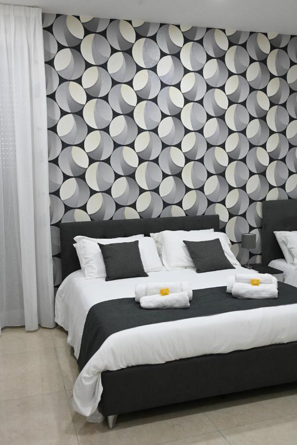 Solymar B&B Napoli Bagian luar foto