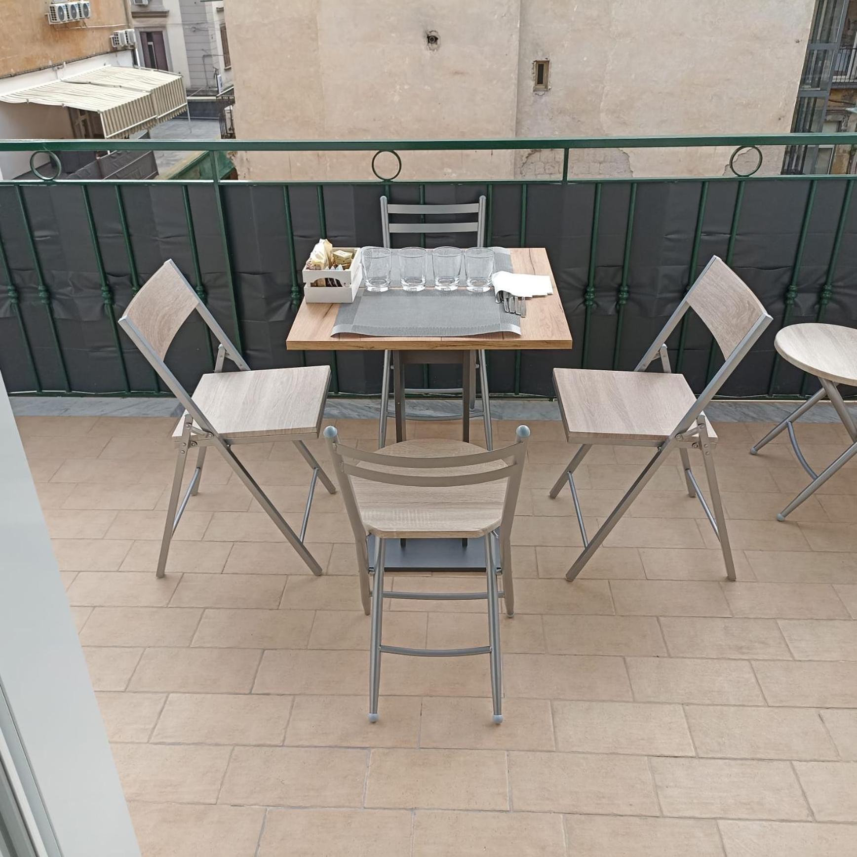 Solymar B&B Napoli Bagian luar foto
